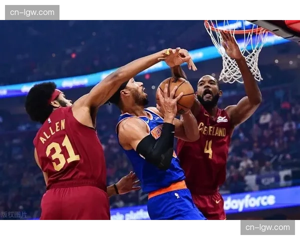 骑士十人轮换锁定东部第四，莫布里成战术实验最大发现